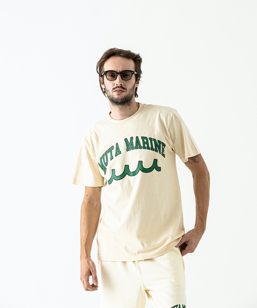 ACANTHUS(アカンサス)の「ACANTHUS:muta College Logo Tee(Tシャツ/カットソー・メンズ・ピンク/ブルー/ナチュラル・M/L/S)」の3枚目の写真