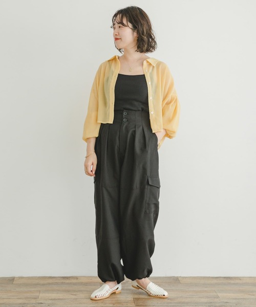 ITEMS URBANRESEARCH(アイテムズ アーバンリサーチ)の「ウエストタックパラシュートパンツ(その他パンツ・レディース・カーキ/ブラック/ホワイト・FREE)」の10枚目の写真