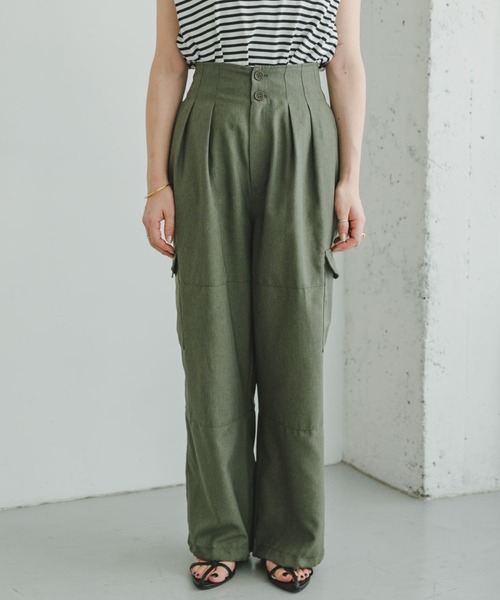 ITEMS URBANRESEARCH(アイテムズ アーバンリサーチ)の「ウエストタックパラシュートパンツ(その他パンツ・レディース・カーキ/ブラック/ホワイト・FREE)」の17枚目の写真