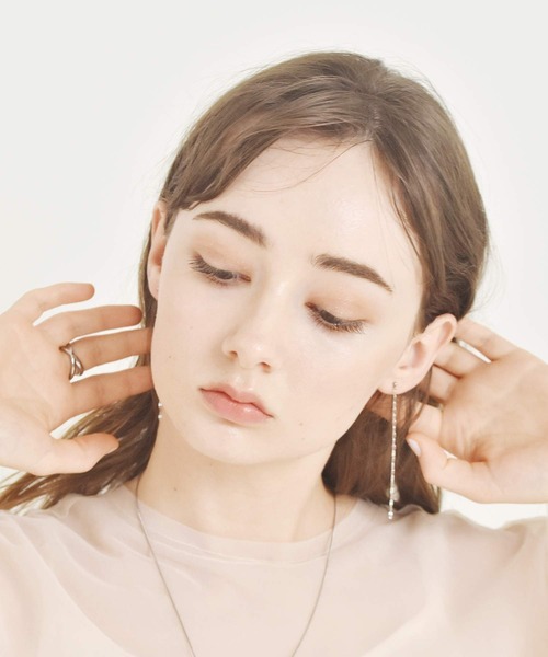 LHME(エルエイチエムイー)の「LHME チェーンピアス/ペタル/サージカルステンレス316L(金属アレルギー対応)(ピアス(両耳用)・レディース・ゴールド/シルバー・ONE SIZE)」の9枚目の写真