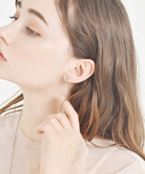 LHME(エルエイチエムイー)の「LHME チェーンピアス/ペタル/サージカルステンレス316L(金属アレルギー対応)(ピアス(両耳用)・レディース・ゴールド/シルバー・ONE SIZE)」の10枚目の写真