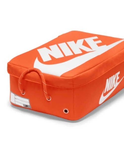 NIKE(ナイキ)の「《NIKEアパレル》シュー ボックス バッグ PRM(シューズ小物/雑貨・メンズ・ブラック×ホワイト/オレンジ・フリー)」の4枚目の写真