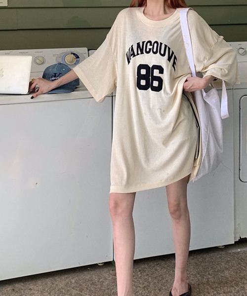 LYEON（リヨン）の「サイドラインビッグシルエットTシャツ（Tシャツ/カットソー・レディース・ベージュ/ブラック・FREE）」の7枚目の写真