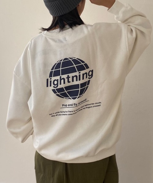 ZIP FIVE（ジップファイブ）の「【ZIP FIVE】 ビッグシルエット アソート 裏起毛 長袖 スウェット トレーナー（スウェット・レディース・ホワイト系4/ブラック系1/ホワイト系5/ベージュ系/グレー系3/アイボリー系6/グレー系4/ブラック系/ブラック系6/ブラック系7/ホワイト系1/ネイビー系/アイボリー/ダークグリーン/ブラック系3/ホワイト系8/ダークグリーン系1/ホワイト系その他2/ブラック系2/杢グレー/アイボリー系3/アイボリー系5/ネイビー系2/ホワイト系/ホワイト系7/ネイビー系1/グレー系/ブラック系4/グレー系2/グレー系1/ベージュ/ブラック系5/アイボリー系/ホワイト系2/ネイビー/ホワイト/ホワイト系6/ホワイト系3/グレー系5/アイボリー系2/アイボリー系7/オートミール/アイボリー系1/ブラック/ホワイト系9/ホワイト系その他/ダークグリーン系/チャコール/アイボリー系4・MEDIUM/X-LARGE/LARGE）」の7枚目の写真