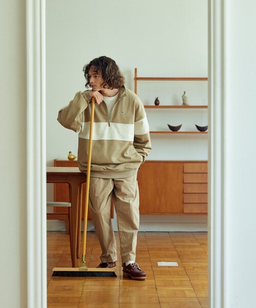 TOWNCRAFT（タウンクラフト）の「TOWN CRAFT/タウンクラフト 別注 スタンドネック パネルボーダー ハーフジップスウェット/ハーフジップ/ワンポイントロゴ/ビックシルエット（スウェット・メンズ・オフホワイト/チャコール/ベージュ/ネイビー・MEDIUM/LARGE）」の15枚目の写真