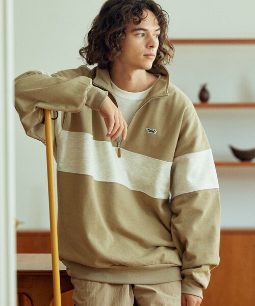 TOWNCRAFT（タウンクラフト）の「TOWN CRAFT/タウンクラフト 別注 スタンドネック パネルボーダー ハーフジップスウェット/ハーフジップ/ワンポイントロゴ/ビックシルエット（スウェット・メンズ・オフホワイト/チャコール/ベージュ/ネイビー・MEDIUM/LARGE）」の16枚目の写真