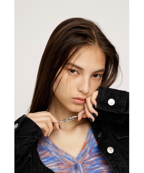 SLY（スライ）の「DEFORMED HOOK N/C ディフォームド フック ネックレス（ネックレス・レディース・シルバー/ゴールド・FREE）」の7枚目の写真