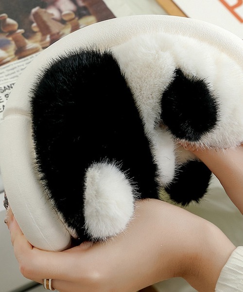 TeddyShop（テディショップ）の「ふわふわパンダのファースリッパルームシューズ レディース 室内履き 冬（ルームシューズ/スリッパ・レディース・ブラック/グレイッシュベージュ・25cm/27cm/23cm/26cm/24cm）」の8枚目の写真