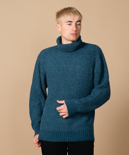 Blue Standard (ブルースタンダード)の「【BLUE STANDARD/ブルースタンダード】 ふんわりもちもちのやみつきな触り心地 ふわもちモール 畦編みタートルネックセーター(ニット/セーター・メンズ・ブラック/オフホワイト/ブルーグレー/ワイン・SMALL/MEDIUM/LARGE/X-LARGE)」の17枚目の写真