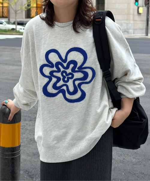 CPCM（シーピーシーエム）の「サガラ刺繍BIGスウェット（スウェット・レディース・オフホワイト/グレー/ブラック/グリーン/ダークグレー/ライトグレー/ネイビー/ブルー系その他・MEDIUM/LARGE）」の10枚目の写真