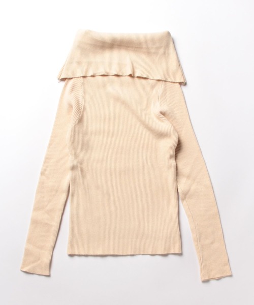 i-dare(アイディア)の「【i-dare】オフショルダー ワイドカラー リブニット トップス(Tシャツ/カットソー・レディース・レッド/ブラウン/ブラック/ホワイト/カーキ/アイボリー・FREE)」の14枚目の写真