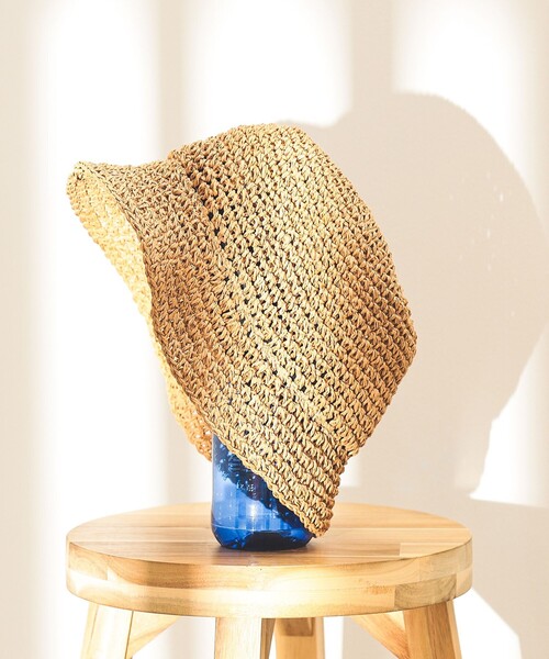 BEAMS HEART（ビームスハート）の「BEAMS HEART / コマ編み バケットハット（ハット・メンズ・ブラック/ベージュ・ONE SIZE）」の4枚目の写真