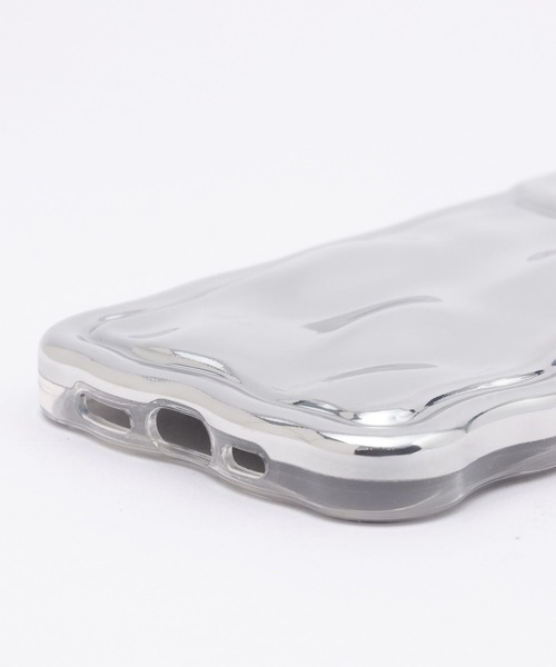 PAGEBOY(ページボーイ)の「〈WEB限定アイテム〉モードメタリックスマホケース〈iphone15PRO対応〉(スマホケース/カバー・レディース・グレー・iPhone 15 Pro)」の14枚目の写真