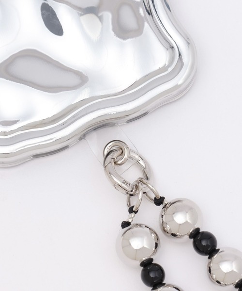 PAGEBOY(ページボーイ)の「〈WEB限定アイテム〉モードメタリックスマホケース〈iphone15PRO対応〉(スマホケース/カバー・レディース・グレー・iPhone 15 Pro)」の16枚目の写真