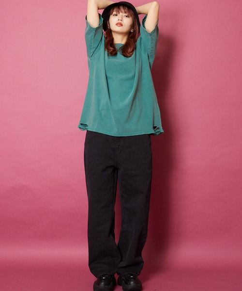 unrelaxing(アンリラクシング)の「ヴィンテージライク 古着風 綿100%ピグメント加工ダメージTシャツ(Tシャツ/カットソー・メンズ・ベージュ/ブラウン/グリーン/ブラック・MEDIUM/LARGE/X-LARGE)」の18枚目の写真