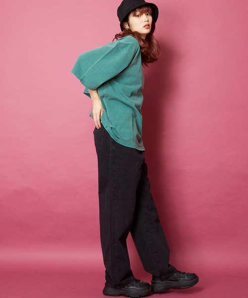 unrelaxing(アンリラクシング)の「ヴィンテージライク 古着風 綿100%ピグメント加工ダメージTシャツ(Tシャツ/カットソー・メンズ・ベージュ/ブラウン/グリーン/ブラック・MEDIUM/LARGE/X-LARGE)」の17枚目の写真