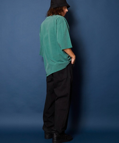 unrelaxing(アンリラクシング)の「ヴィンテージライク 古着風 綿100%ピグメント加工ダメージTシャツ(Tシャツ/カットソー・メンズ・ベージュ/ブラウン/グリーン/ブラック・MEDIUM/LARGE/X-LARGE)」の22枚目の写真