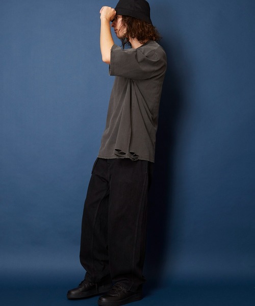 unrelaxing(アンリラクシング)の「ヴィンテージライク 古着風 綿100%ピグメント加工ダメージTシャツ(Tシャツ/カットソー・メンズ・ベージュ/ブラウン/グリーン/ブラック・MEDIUM/LARGE/X-LARGE)」の6枚目の写真