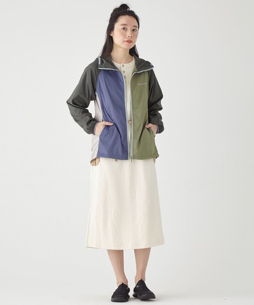 KRIFF MAYER Lady's Collection（クリフメイヤーレディースコレクション）の「さらさらエアーフードJK（ナイロンジャケット・レディース・チャコール/イエロー/ネイビー/その他5/カラフル/カーキ/グレー・MEDIUM/LARGE）」の10枚目の写真