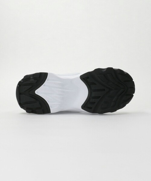 NIKE(ナイキ)の「<NIKE>ウィメンズ TC 7900/スニーカー(スニーカー・レディース・ホワイト・24cm/25cm/23.5cm/23cm/24.5cm)」の2枚目の写真