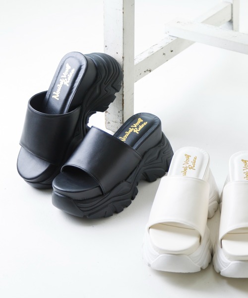 Noubel Voug Relax（ヌーベルヴォーグリラックス）の「極厚ボリュームソールシンプルミュールサンダル（サンダル・レディース・ブラック/ホワイト・S/LL/L/M）」の10枚目の写真