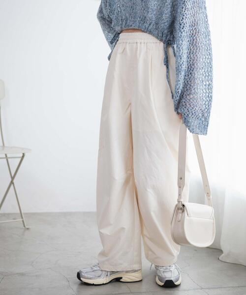 WEGO(ウィゴー)の「WEGO/イージーカーブパンツ(カーゴパンツ・レディース・ブラック/オフホワイト・MEDIUM/SMALL)」の6枚目の写真