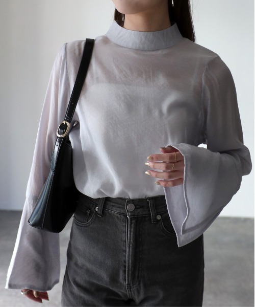 Riberry(リベリー)の「シアーベルスリーブブラウス(シャツ/ブラウス・レディース・ブラック/グレー/ベージュ/グリーン・MEDIUM)」の10枚目の写真