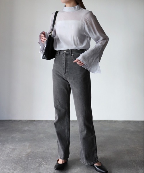 Riberry(リベリー)の「シアーベルスリーブブラウス(シャツ/ブラウス・レディース・ブラック/グレー/ベージュ/グリーン・MEDIUM)」の12枚目の写真