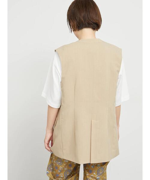 sm2rhythm(サマンサモスモスリズム)の「【撥水加工・イージーケア】カラーレスVネックジレ(ベスト・レディース・ブラック/ベージュ・F)」の6枚目の写真