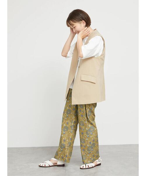 sm2rhythm(サマンサモスモスリズム)の「【撥水加工・イージーケア】カラーレスVネックジレ(ベスト・レディース・ブラック/ベージュ・F)」の11枚目の写真