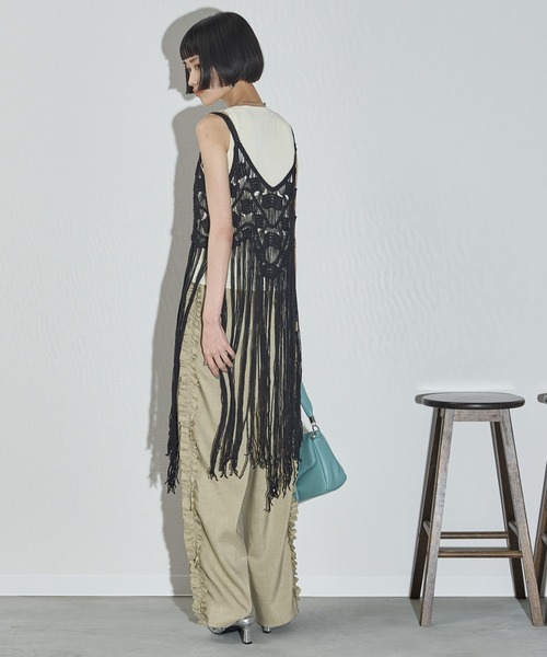 THE YOn（ザヨン）の「トーションレースフリンジヘムキャミトップス（キャミソール・レディース・ナチュラル/ブラック・FREE）」の7枚目の写真