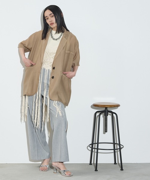 THE YOn（ザヨン）の「トーションレースフリンジヘムキャミトップス（キャミソール・レディース・ナチュラル/ブラック・FREE）」の12枚目の写真