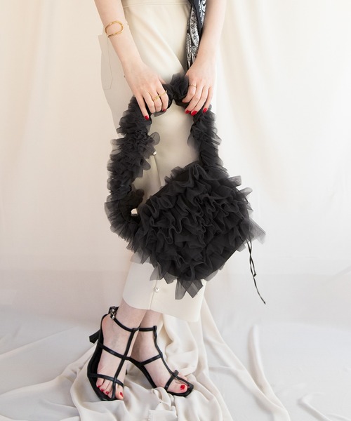 styiro（スタイロ）の「【長さ調節可能】裏地付き大人のチュールフリル/ショルダーバッグ（ショルダーバッグ・レディース・グレー/ブラック/アイボリー/ブルー/ベージュ/レッド・FREE）」の20枚目の写真