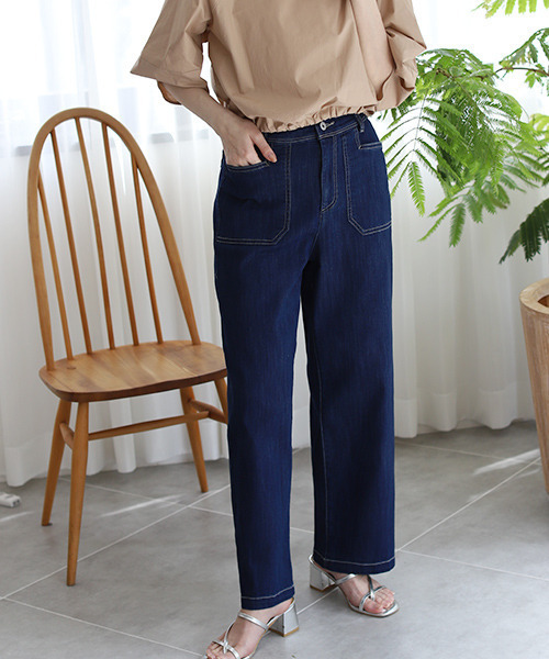 REAL CUBE（リアルキューブ）の「ストレッチワイドデニムパンツ（デニムパンツ・レディース・インディゴブルー/ブラック・L/M）」の3枚目の写真