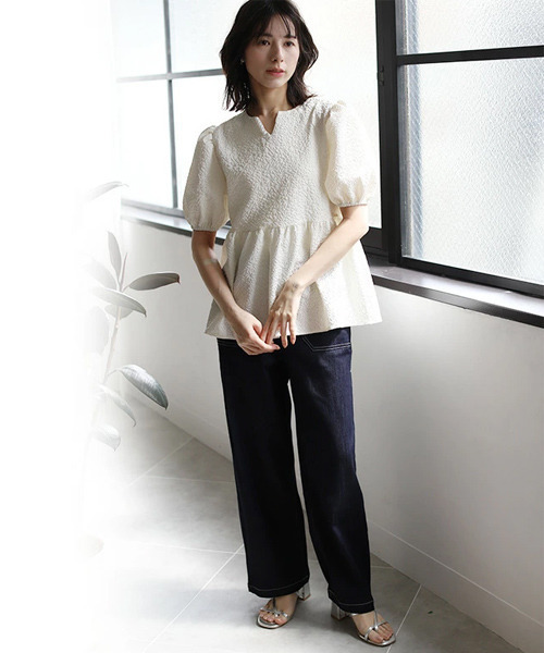 REAL CUBE（リアルキューブ）の「ストレッチワイドデニムパンツ（デニムパンツ・レディース・インディゴブルー/ブラック・L/M）」の10枚目の写真