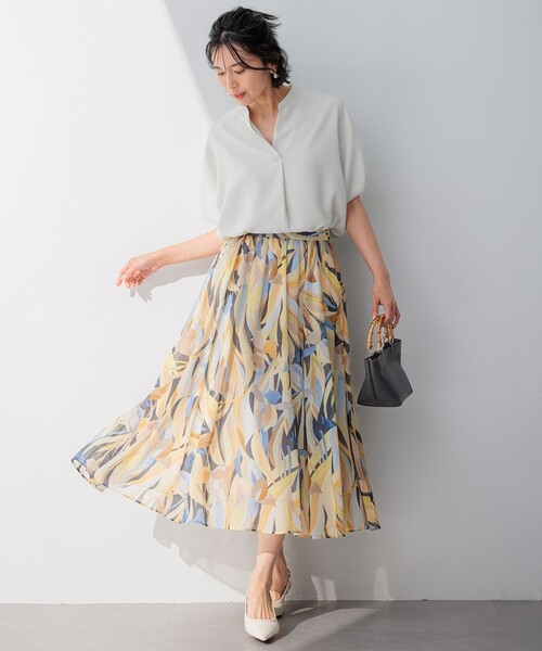 23区 S(ニジュウサンクチイサイサイズ)の「【洗える】ストレッチジョーゼット フレンチスリーブ カットソー(Tシャツ/カットソー・レディース・ブラック系/ベージュ系/ネイビー系・32)」の11枚目の写真