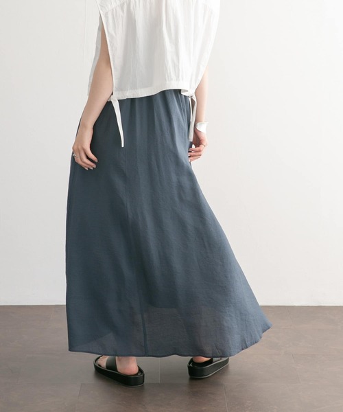 KBF（ケイビーエフ）の「『2サイズ展開』カップインギャザーキャミワンピース（ワンピース・レディース・アイボリー/ブラック/ネイビー・38/36）」の10枚目の写真