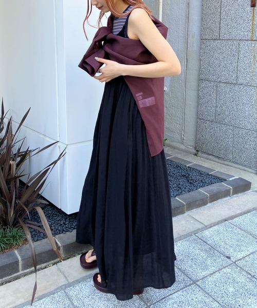 KBF（ケイビーエフ）の「『2サイズ展開』カップインギャザーキャミワンピース（ワンピース・レディース・アイボリー/ブラック/ネイビー・38/36）」の17枚目の写真