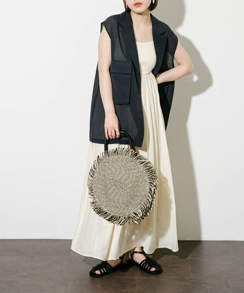 KBF（ケイビーエフ）の「『2サイズ展開』カップインギャザーキャミワンピース（ワンピース・レディース・アイボリー/ブラック/ネイビー・38/36）」の19枚目の写真