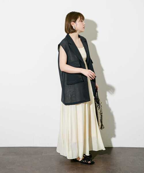 KBF（ケイビーエフ）の「『2サイズ展開』カップインギャザーキャミワンピース（ワンピース・レディース・アイボリー/ブラック/ネイビー・38/36）」の21枚目の写真