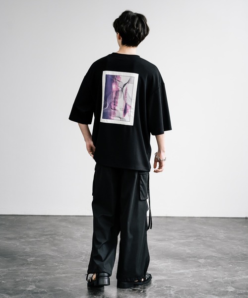 Rocky Monroe(ロッキーモンロー)の「接触冷感とろみポンチ オーバーサイズ貼付プリント半袖Tシャツ(Tシャツ/カットソー・メンズ・ホワイト系/ブルーグリーン/ブラック/ホワイト/グレイッシュベージュ/ブラック系・L/M)」の9枚目の写真