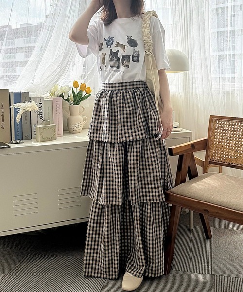 cuorequal(クオレコール)の「猫いっぱい半袖Tシャツ(Tシャツ/カットソー・レディース・ホワイト/アイボリー・MEDIUM/LARGE)」の9枚目の写真