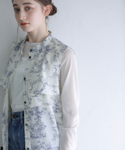 La TOTALITE(ラトータリテ)の「バンドカラープリントシャツワンピース(シャツワンピース・レディース・ベージュ/アイボリー・38/36)」の7枚目の写真