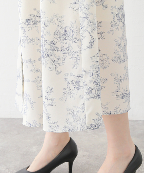 La TOTALITE(ラトータリテ)の「バンドカラープリントシャツワンピース(シャツワンピース・レディース・ベージュ/アイボリー・38/36)」の20枚目の写真