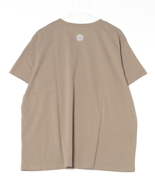 チャイハネ（チャイハネ）の「【チャイハネ】マッチ香プリントTシャツL（Tシャツ/カットソー・メンズ・ブラック/カーキ/オフホワイト/ブラウン/グリーン/レッド/ネイビー/ホワイト/オレンジ/ブルー系その他/ライトベージュ/レッド系その他・L）」の21枚目の写真