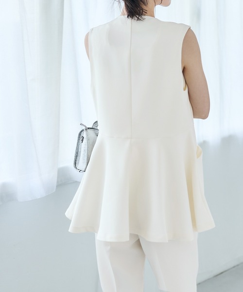 coca(coca)(コカ)の「セットアップ対応 ペプラムベストジャケット(ベスト・レディース・アイボリー/ブラック・M/L)」の12枚目の写真