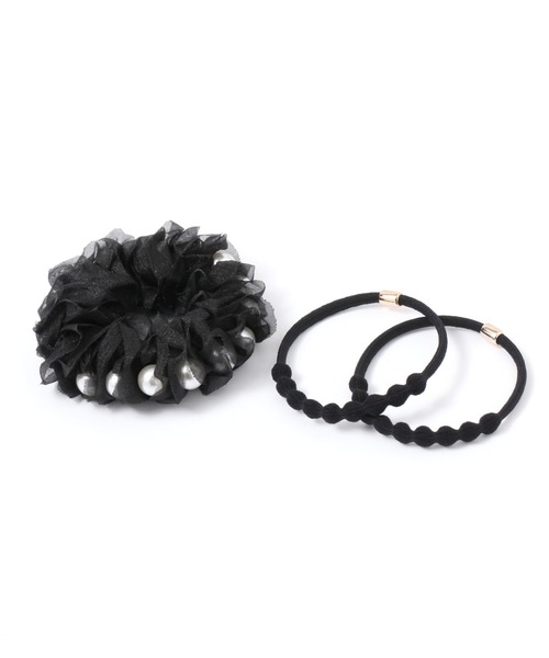 LAKOLE（ラコレ）の「パールチュールヘアゴム3点セット / 135393（ヘアゴム・レディース・オフホワイト/サンドグレー/ブラック・FREE）」の2枚目の写真