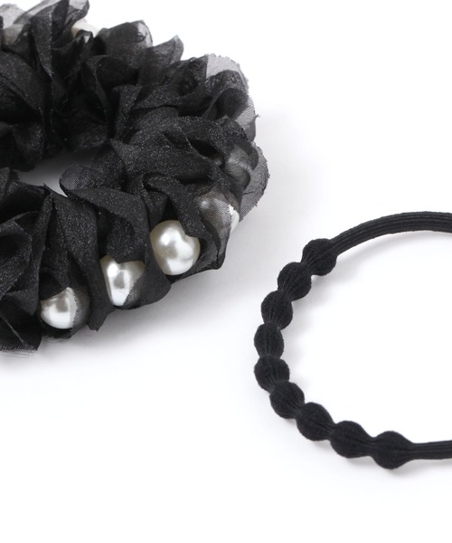 LAKOLE（ラコレ）の「パールチュールヘアゴム3点セット / 135393（ヘアゴム・レディース・オフホワイト/サンドグレー/ブラック・FREE）」の6枚目の写真