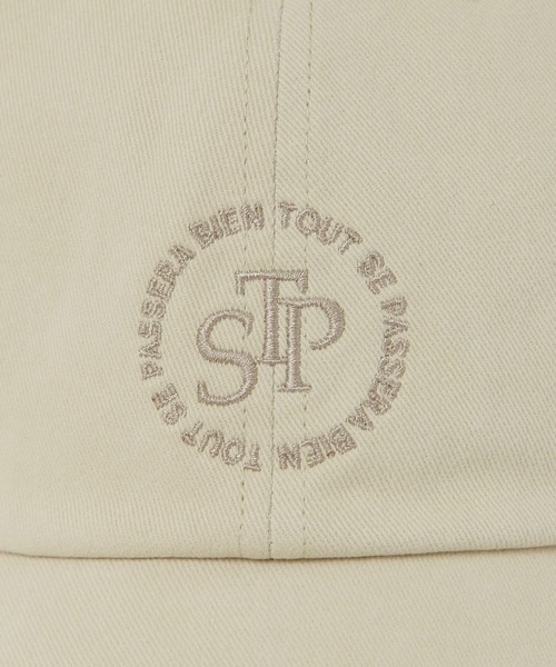 GLOBAL WORK（グローバルワーク）の「UVカット刺繍CAP/128167（キャップ・レディース・レッド/ブルー/ベージュ・ONE SIZE）」の9枚目の写真