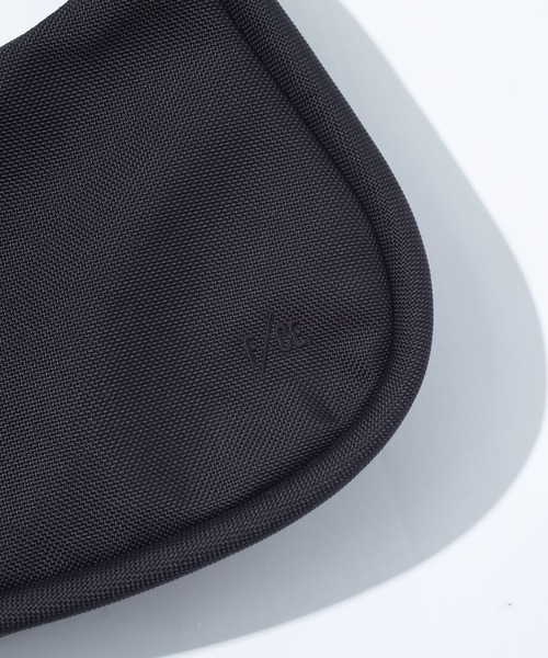 F/CE. (エフシーイー)の「F/CE. BALLISTIC HAND POUCH / エフシーイー バリスティック ハンド ポーチ(ハンドバッグ・メンズ・オリーブ/ブラック・FREE)」の15枚目の写真